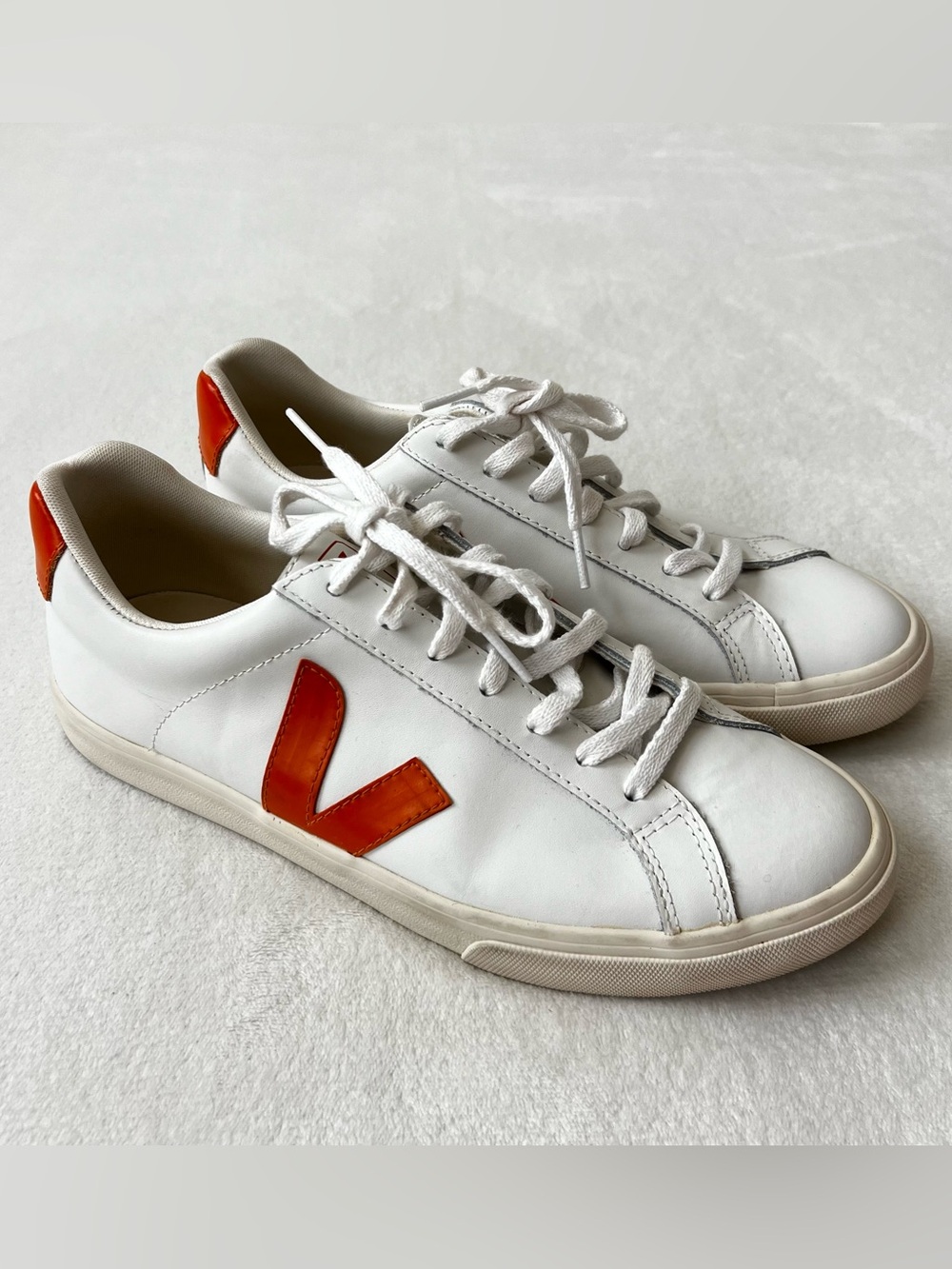Veja Esplar Sneaker Unisex Women’s 10 Men’s 8